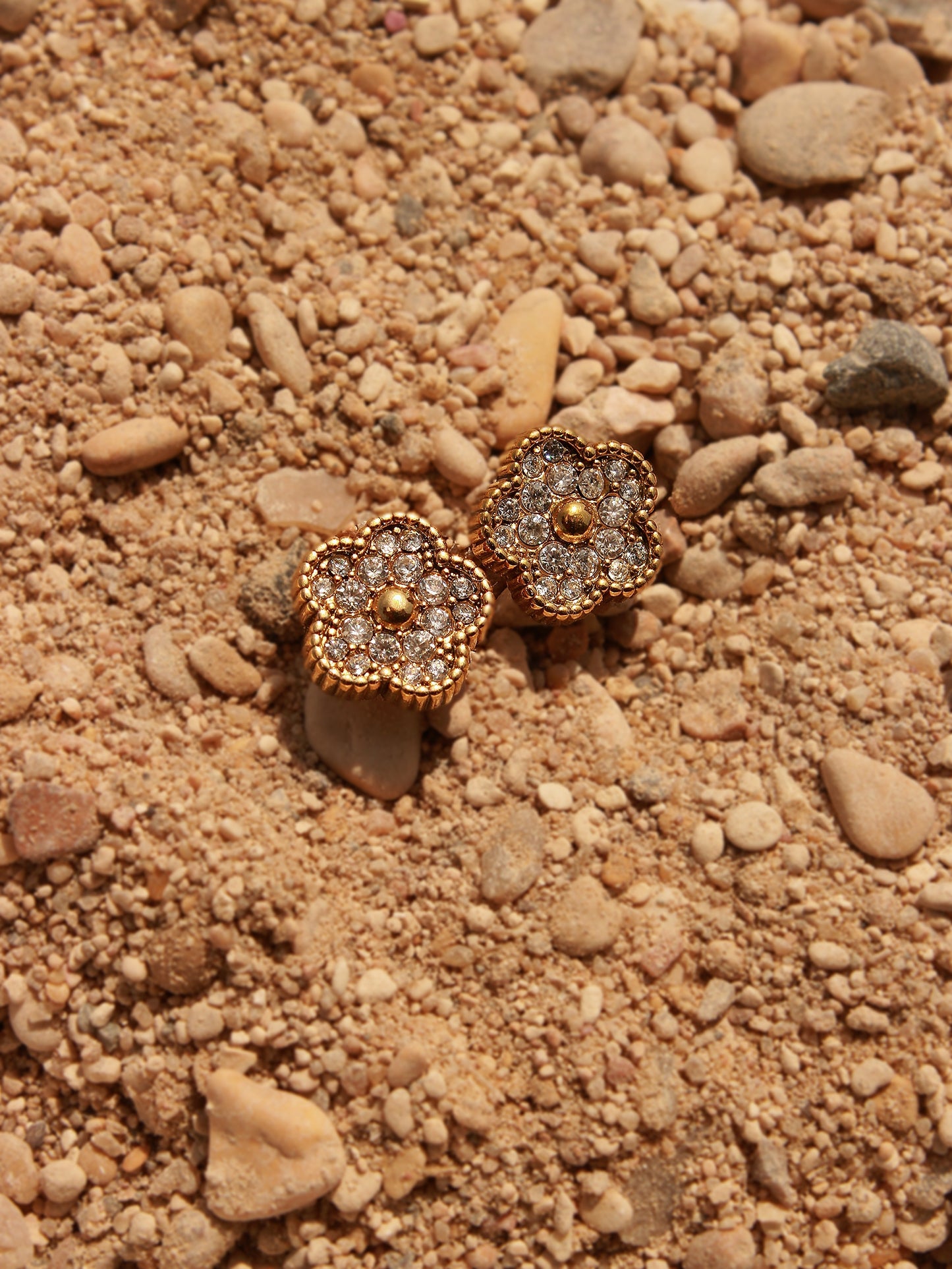 Boucle d'oreille Mona